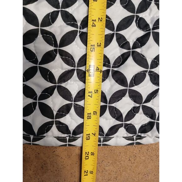 MCM 2 Bed Pillowcases 20x26 Black Brown Geo Circle Lattice Thick Quilted Modern - Picture 12 of 16